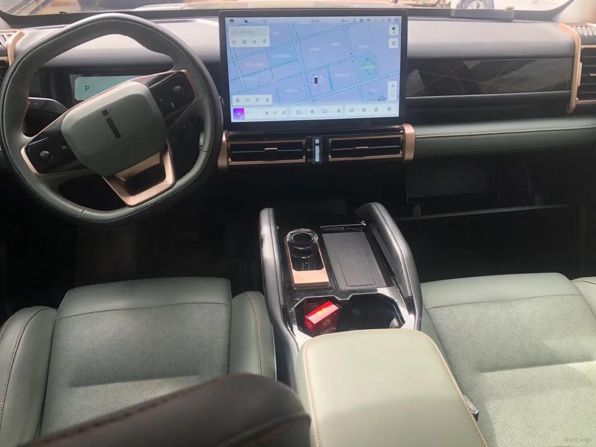 2024 iCAR iCAR 03 BEV 65.69KWH image 3