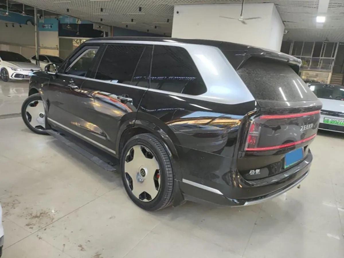 2025 Zeekr 9X 2.0T 279HP L4 1DHT PHEV image 3