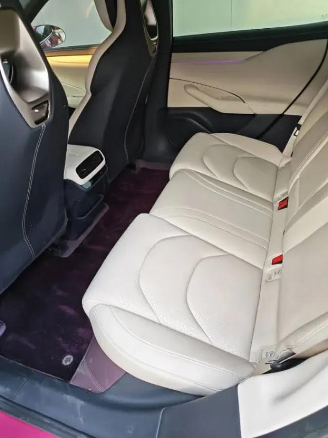 2024 Xiaomi SU7 BEV 73.6KWH 700km image 3