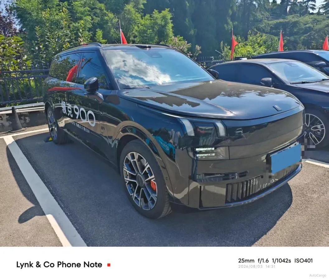 2025 LYNK&CO 900 2.0T 254HP L4 3DHT PHEV image 3