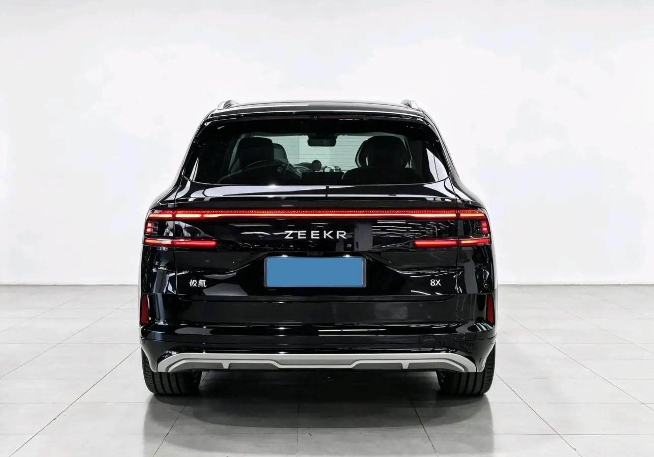 2026 Zeekr 8X 2.0T 279HP L4 1DHT PHEV 70KWH 410km image 3