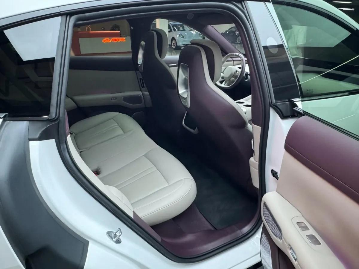 2025 Xiaomi YU7 BEV 96.3KWH image 3