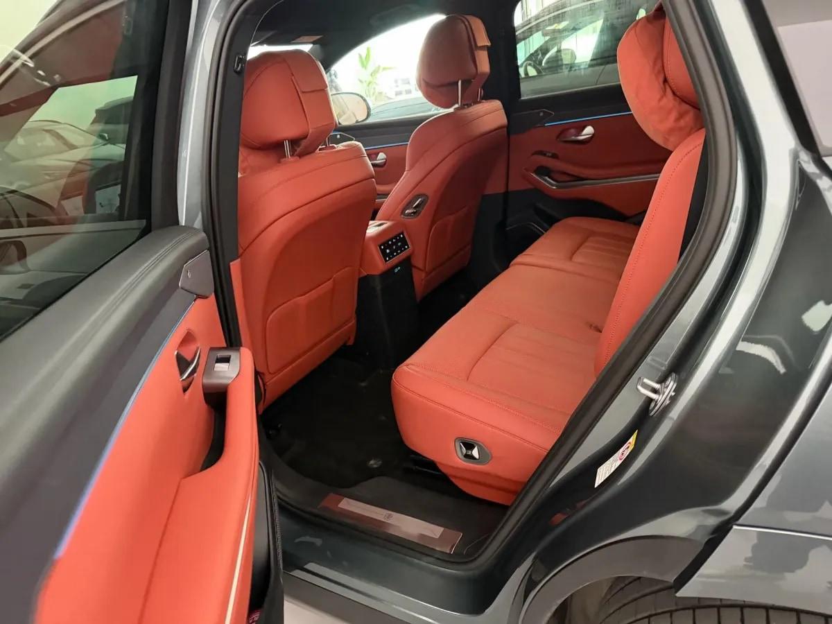 2025 BYD Tang L 1.5T 156HP L4 E-CVT PHEV 35.6KWH 175km image 3