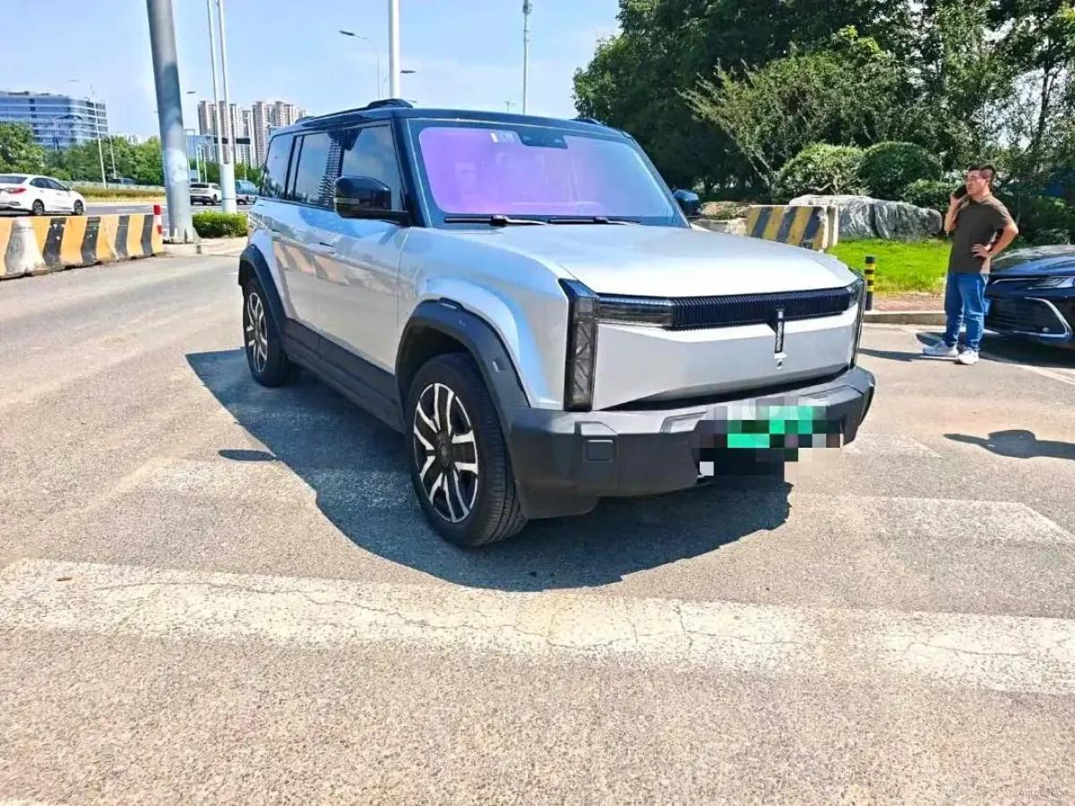 2024 iCAR iCAR 03 BEV 65.69KWH 472km image 3