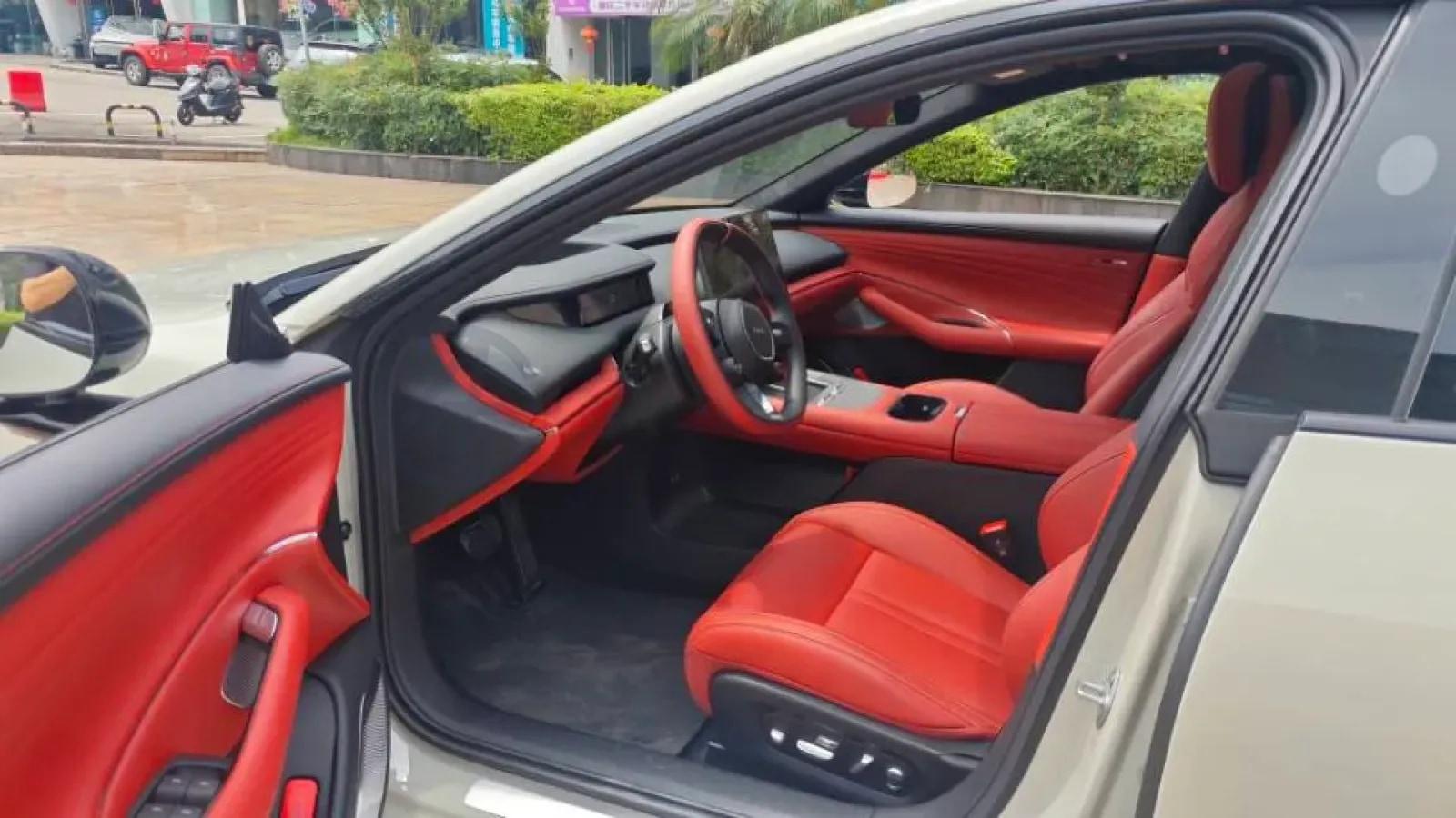 2026 Xiaomi SU7 BEV image 3