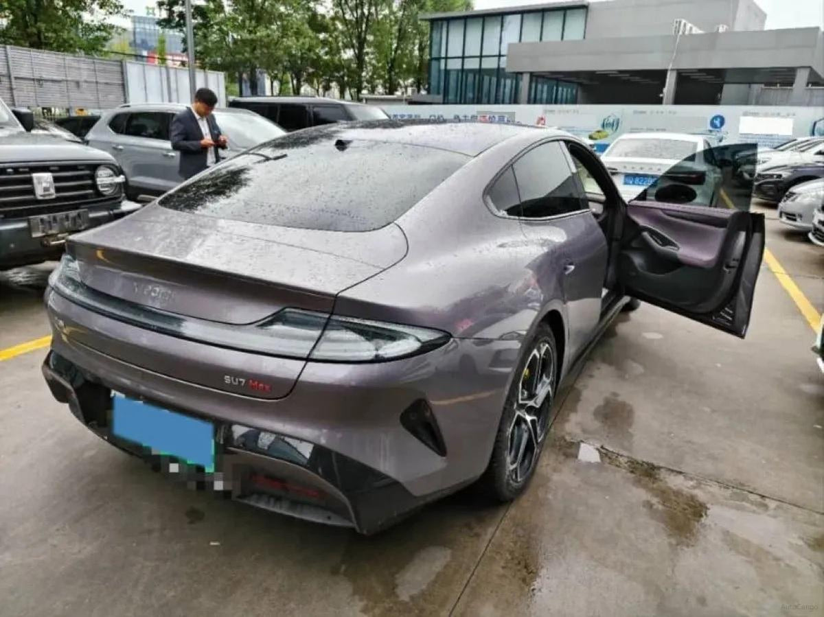 2024 Xiaomi SU7 BEV 101KWH 800km image 3
