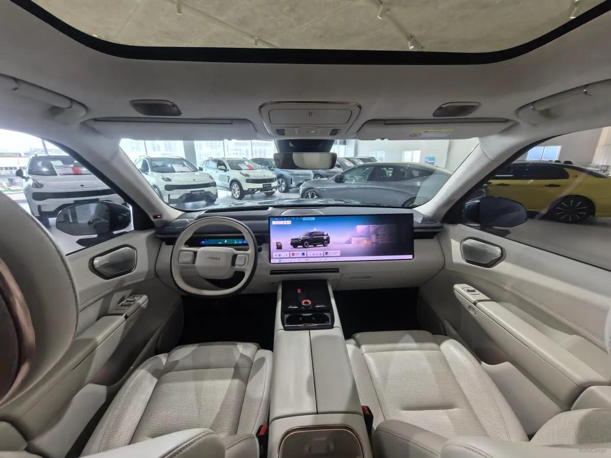 2025 LYNK&CO 900 2.0T 254HP L4 3DHT PHEV 52.38KWH 280km image 3