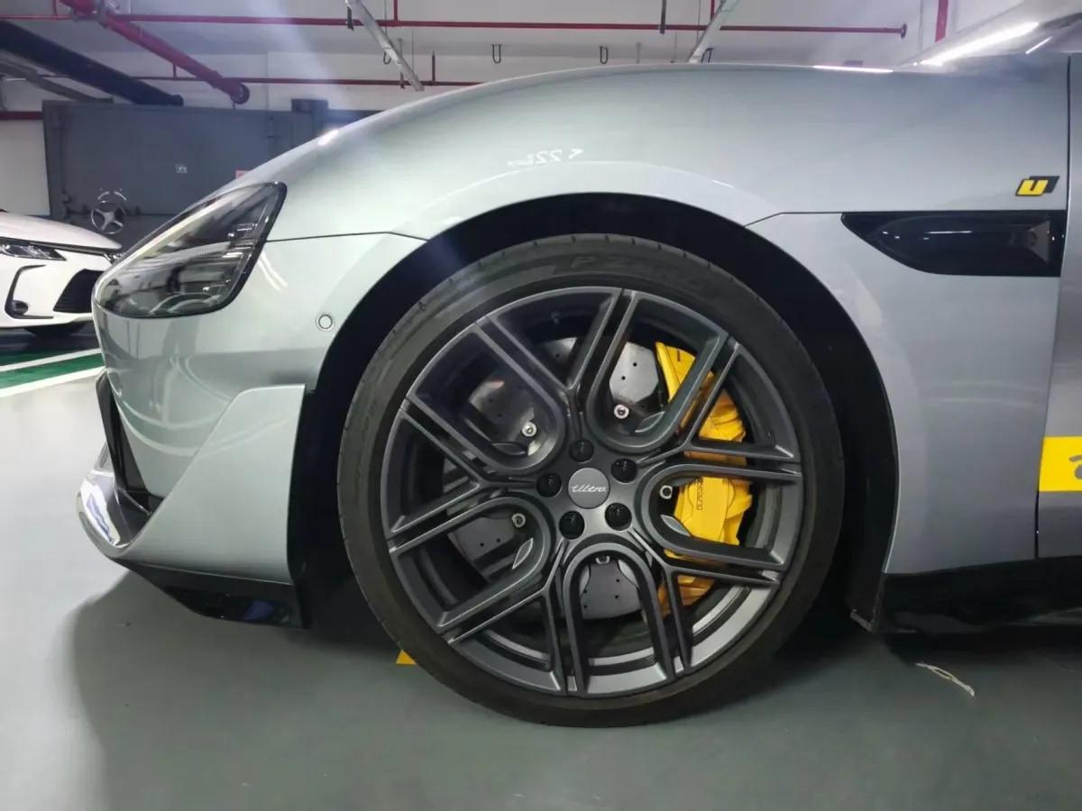 2025 Xiaomi SU7 Ultra BEV 93.7KWH 630km image 3
