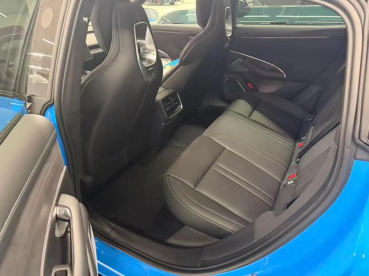 2026 Xiaomi SU7 BEV image 3