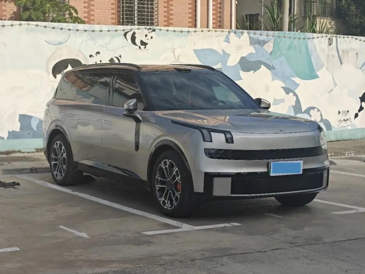 2025 LYNK&CO 900 1.5T 190HP L4 3DHT PHEV 44.85KWH 220km image 3