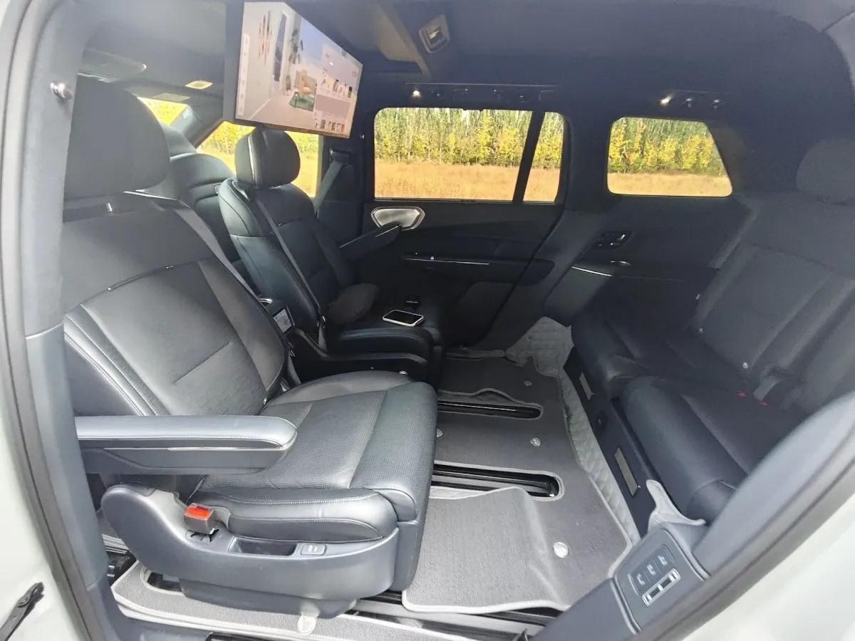 2025 LYNK&CO 900 2.0T 254HP L4 3DHT PHEV 52.38KWH 280km image 3