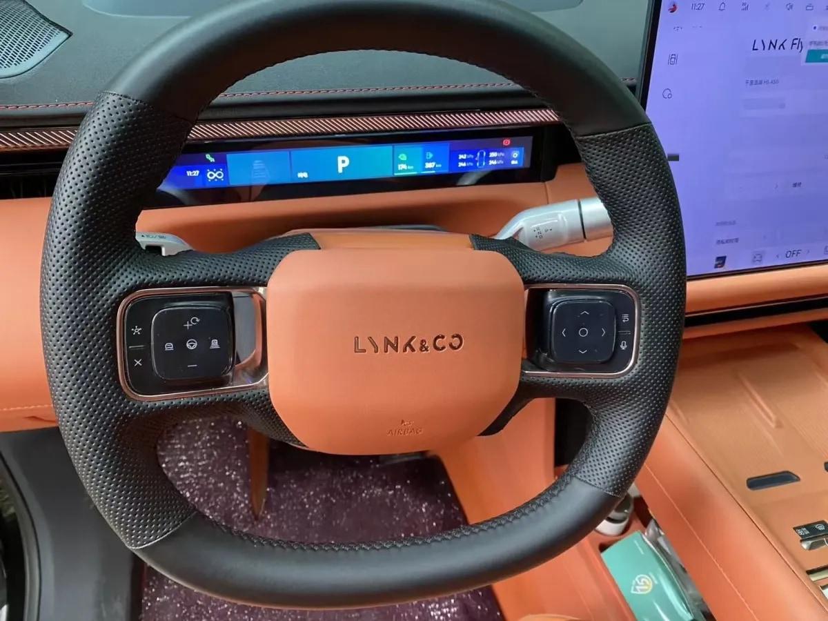 2025 LYNK&CO 900 1.5T 190HP L4 3DHT PHEV 44.85KWH 220km image 3
