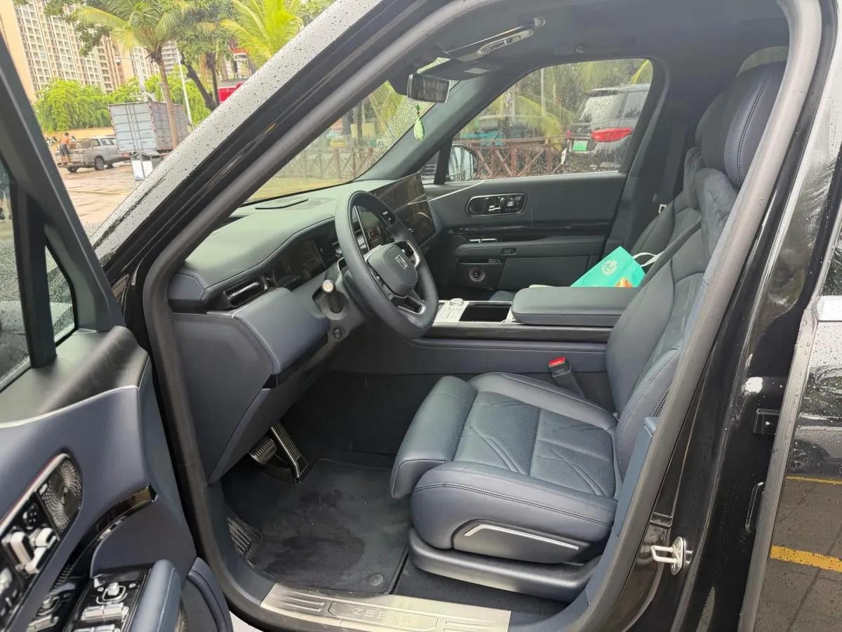 2025 Zeekr 9X 2.0T 279HP L4 1DHT PHEV image 3