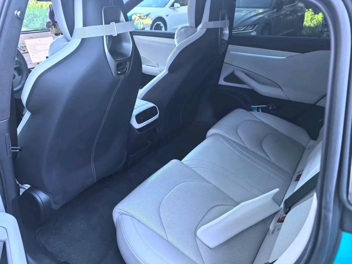 2024 Xiaomi SU7 BEV 101KWH 800km image 3