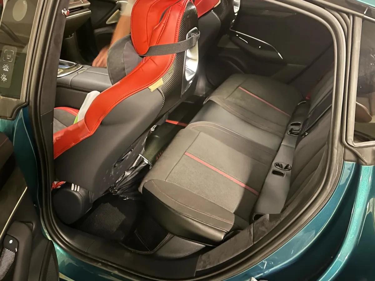 2025 Xiaomi SU7 Ultra BEV 93.7KWH image 3