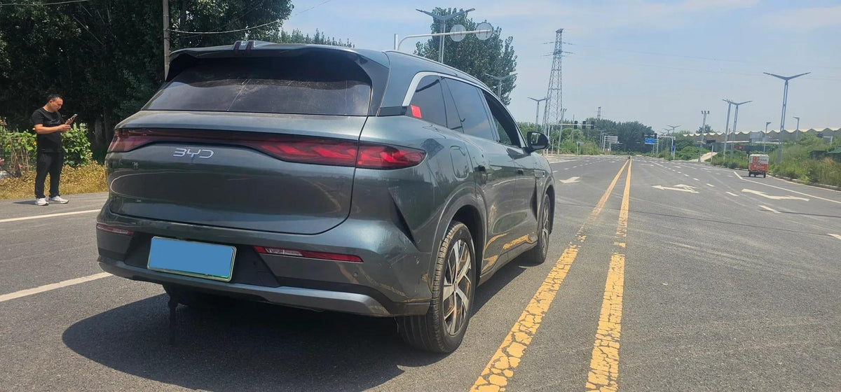 2025 BYD Tang L 1.5T 156HP L4 E-CVT PHEV image 3