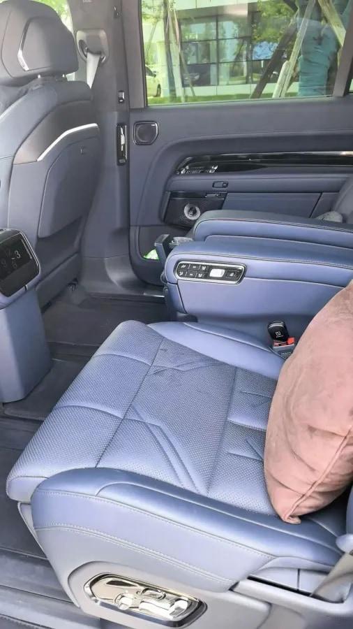 2025 Zeekr 9X 2.0T 279HP L4 1DHT PHEV 55KWH 288km image 3