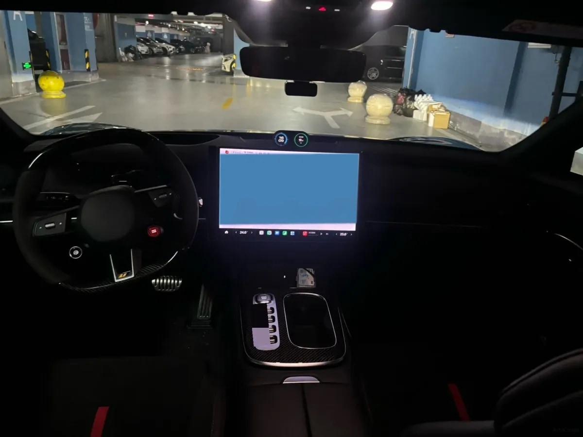 2025 Xiaomi SU7 Ultra BEV 93.7KWH 630km image 3