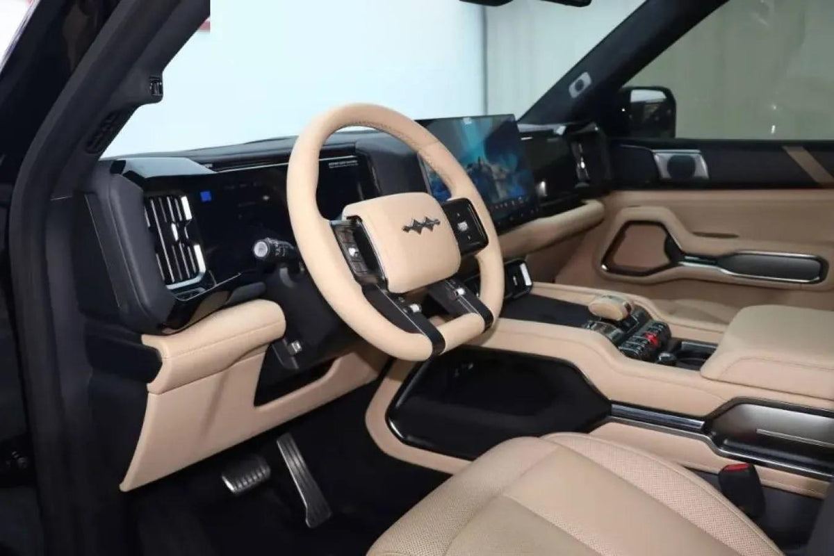 2025 FangChengBao Bao 8 2.0T 245HP L4 E-CVT PHEV 36.8KWH image 3