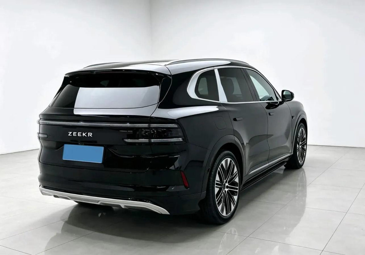2026 Zeekr 8X 2.0T 279HP L4 1DHT PHEV 70KWH 410km image 3