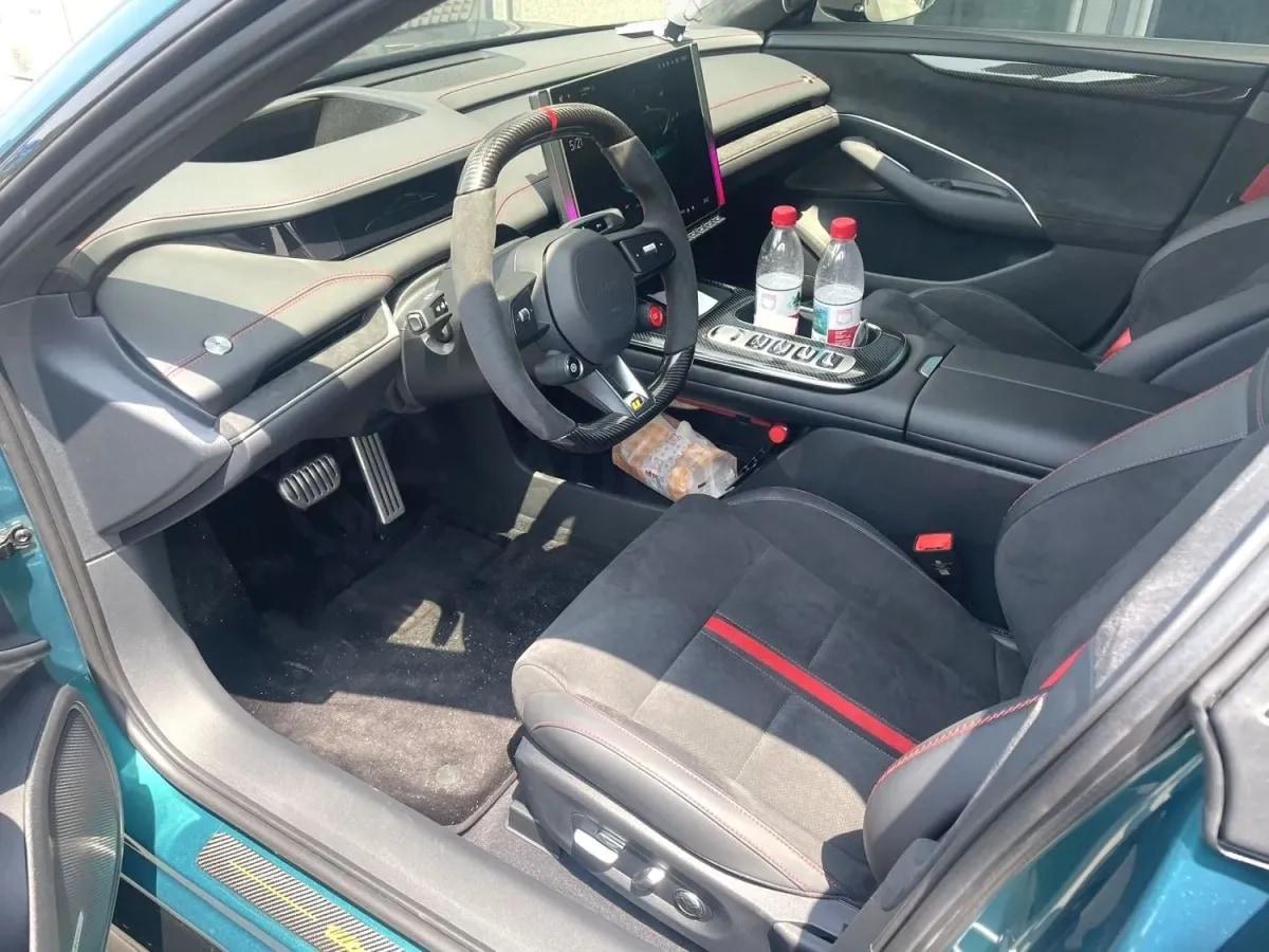 2025 Xiaomi SU7 Ultra BEV 93.7KWH image 3