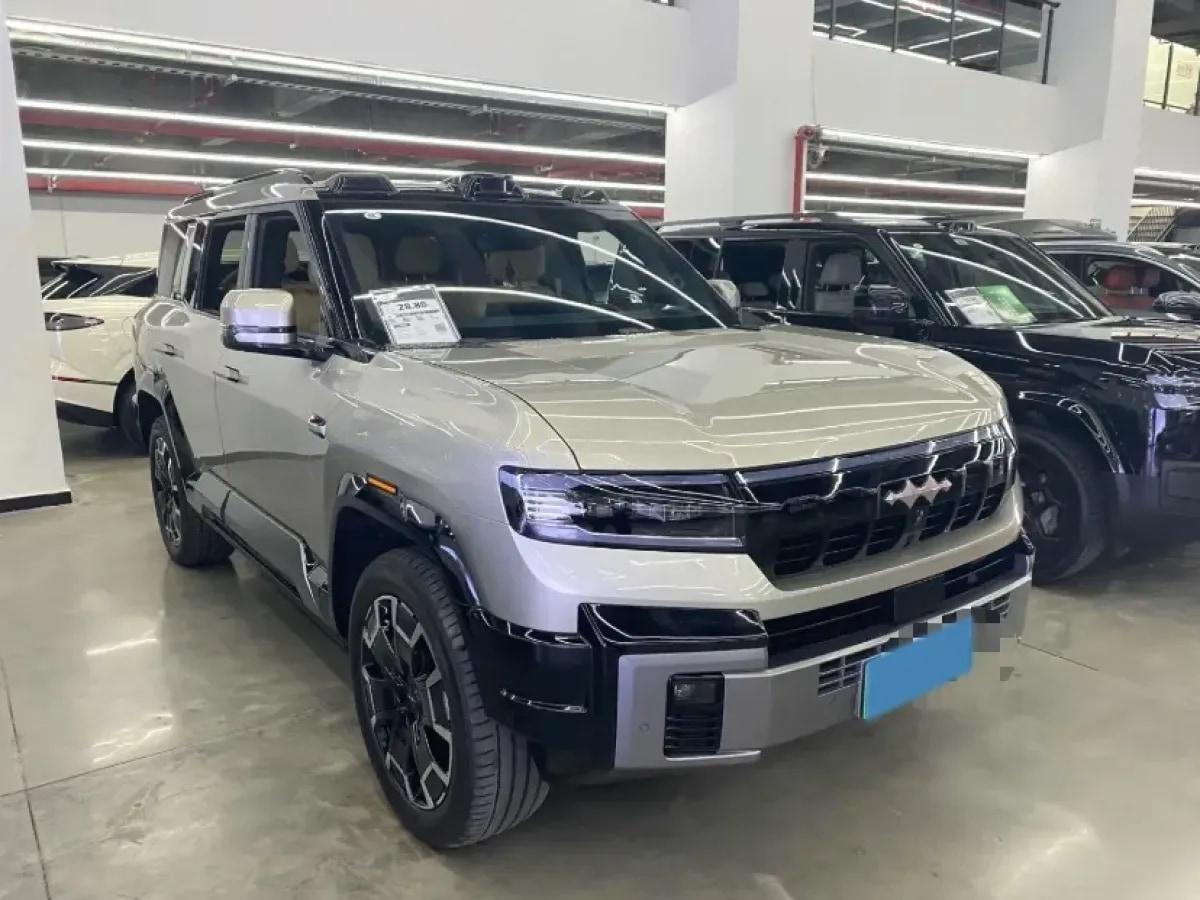 2025 Fang Cheng Bao Bao 8 2.0T 245HP L4 E-CVT PHEV 36.8KWH image 3