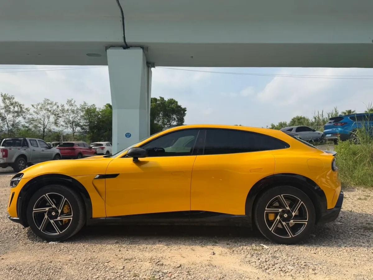 2025 Xiaomi YU7 BEV 101.7KWH 760km image 3