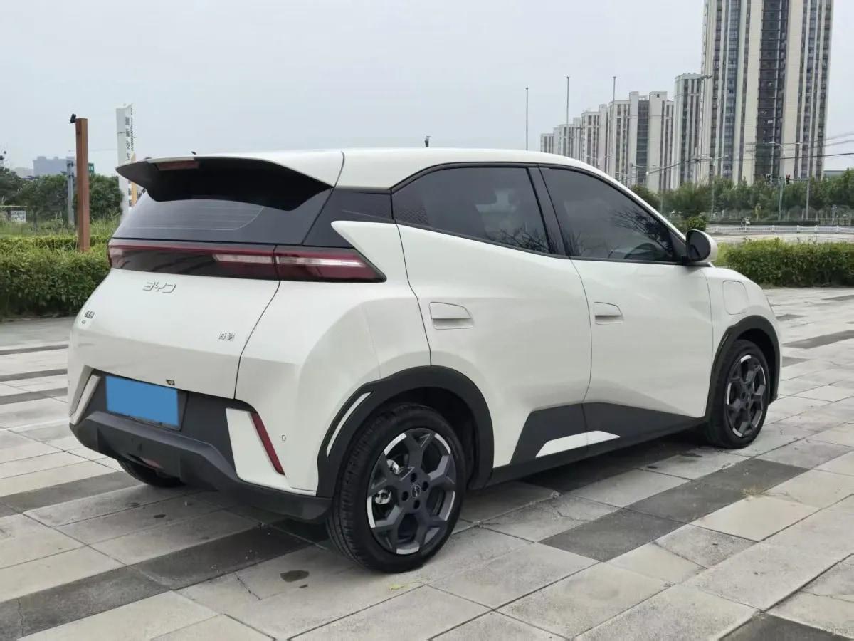 2025 BYD Seagull BEV 30.08KWH 305km image 3