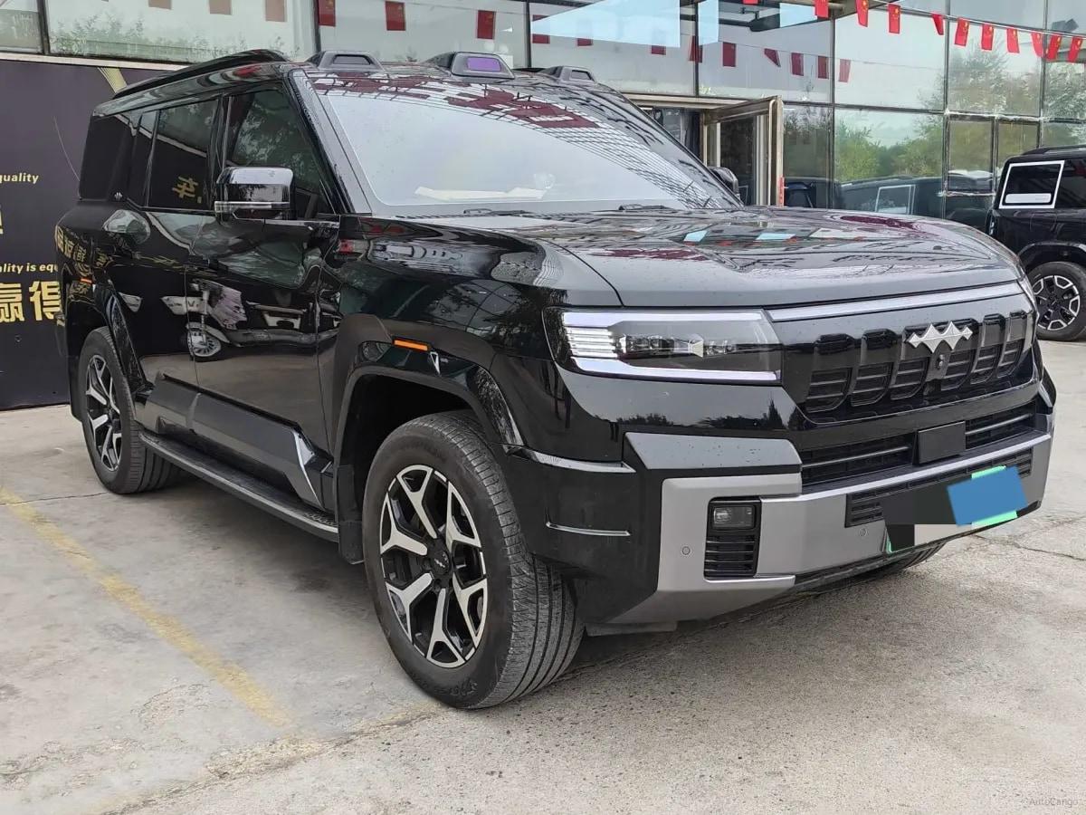 2025 Fang Cheng Bao Bao 8 2.0T 245HP L4 E-CVT PHEV 36.8KWH image 3