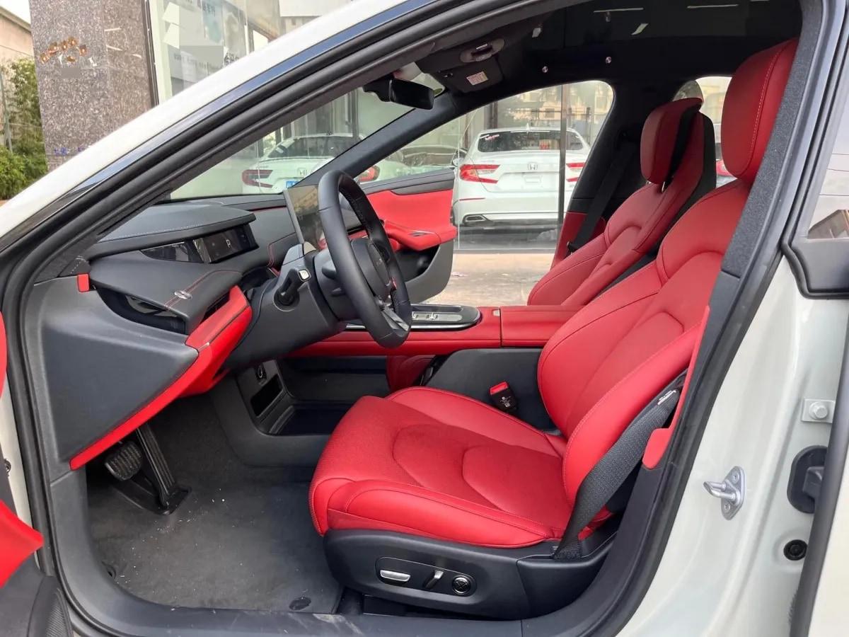 2024 Xiaomi SU7 BEV 73.6KWH image 3