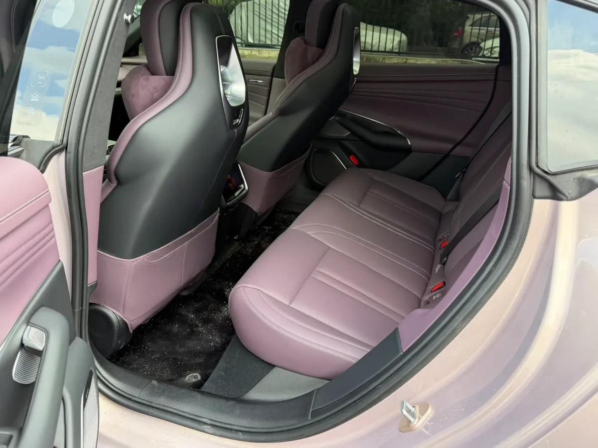 2026 Xiaomi SU7 BEV 96.3KWH 902km image 3