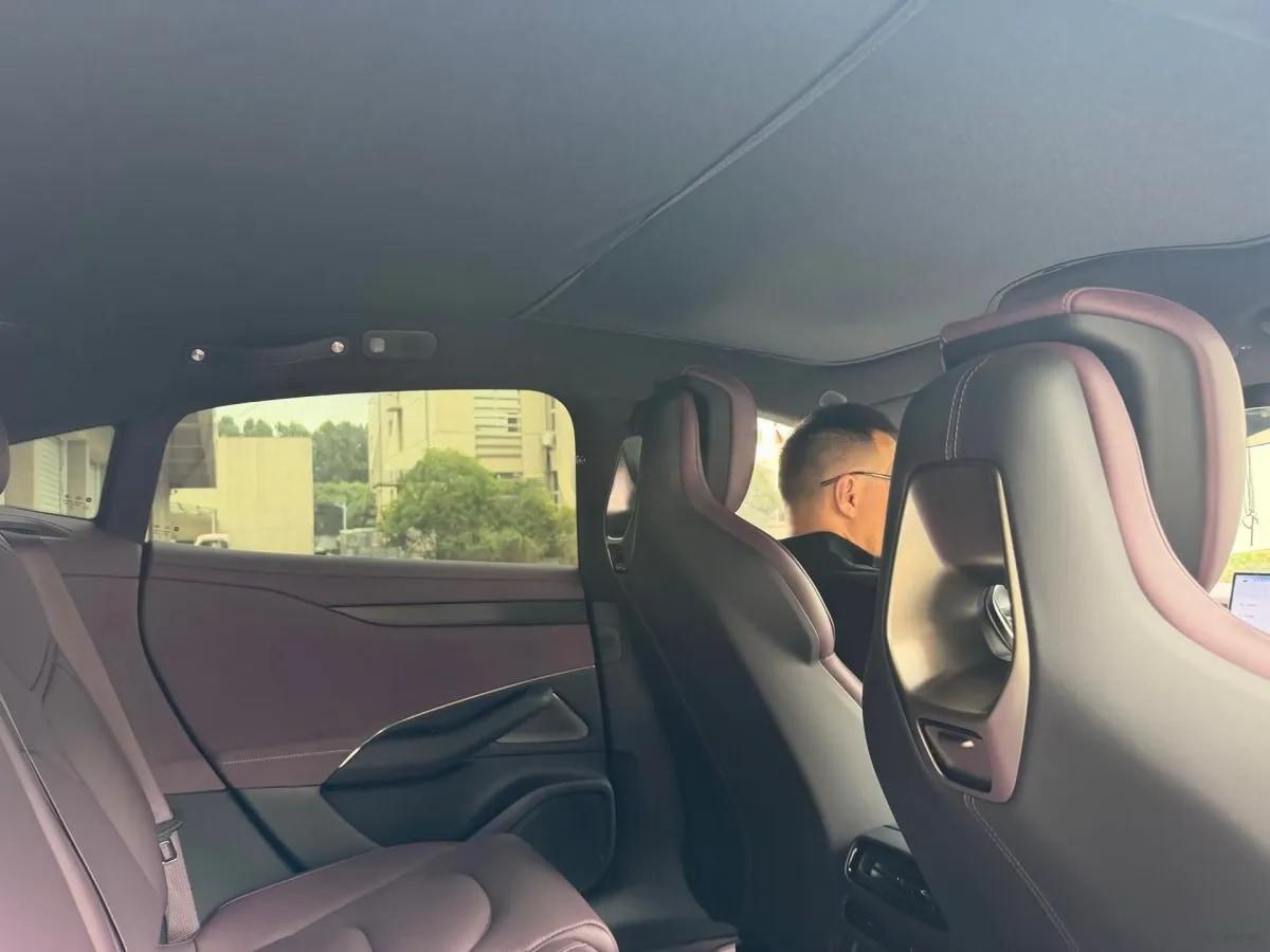 2024 Xiaomi SU7 BEV 101KWH 800km image 3