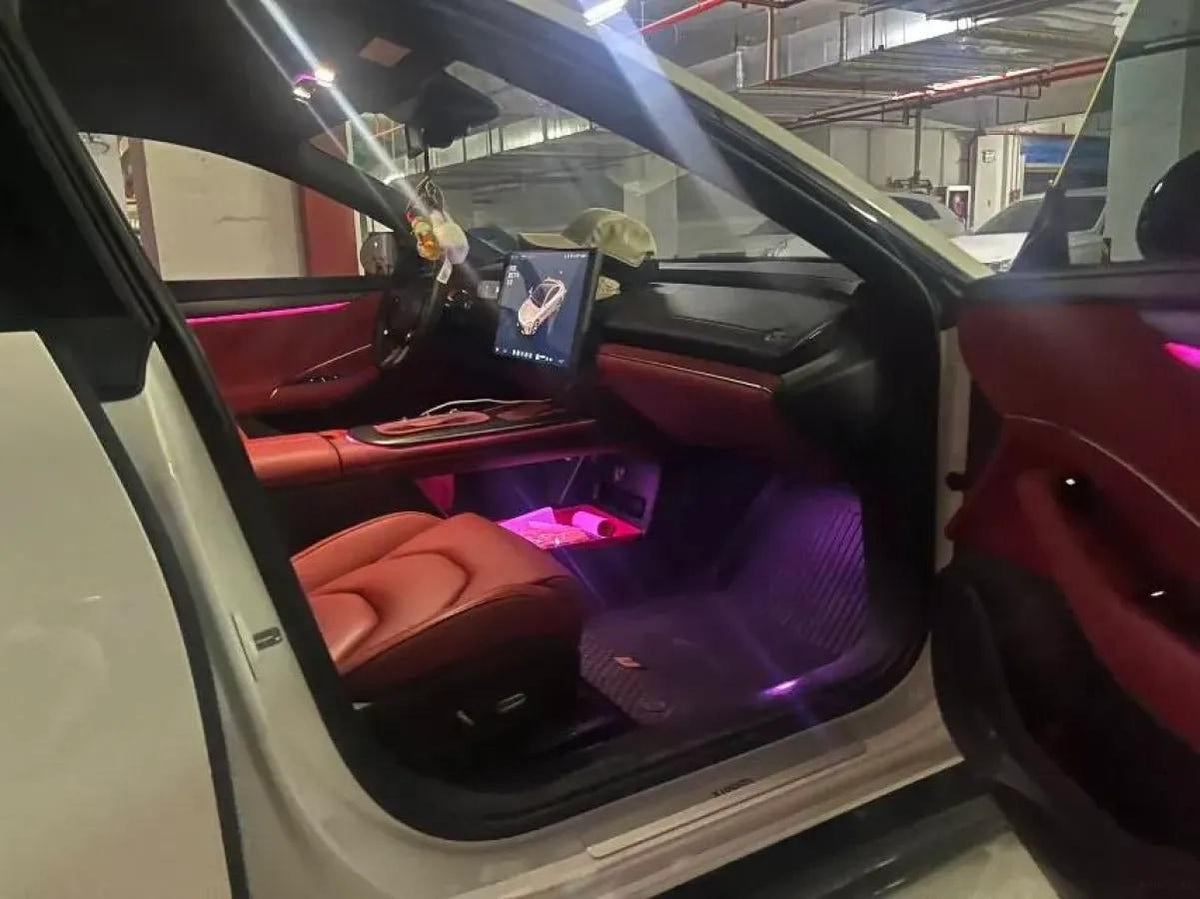 2024 Xiaomi SU7 BEV 73.6KWH 700km image 3