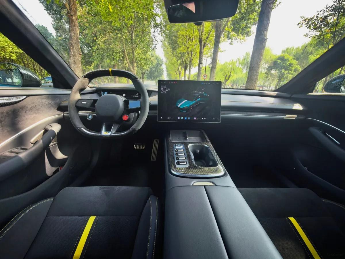 2025 Xiaomi SU7 Ultra BEV 93.7KWH 630km image 3
