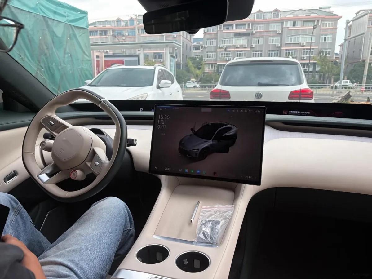 2025 Xiaomi YU7 BEV 96.3KWH 770km image 3