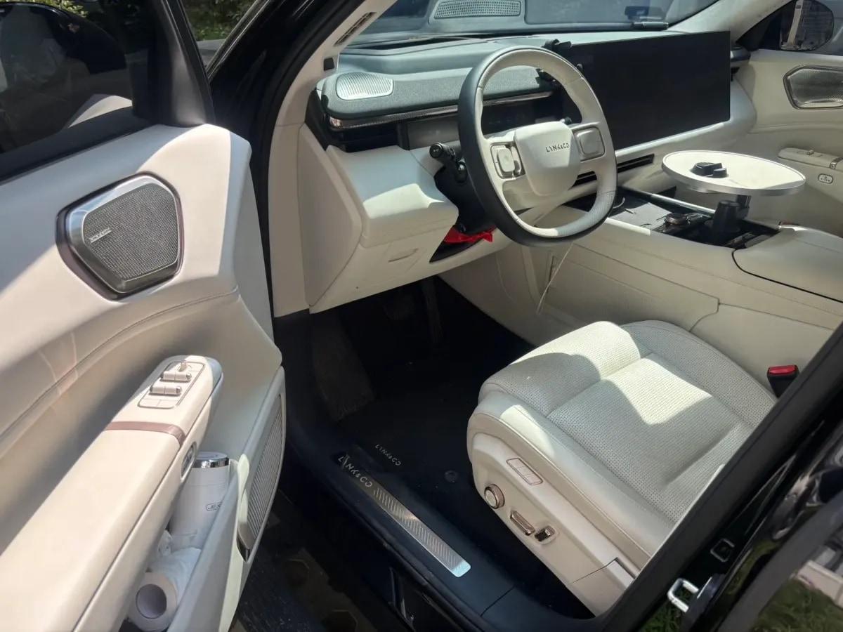 2025 LYNK&CO 900 2.0T 254HP L4 3DHT PHEV 52.38KWH 280km image 3