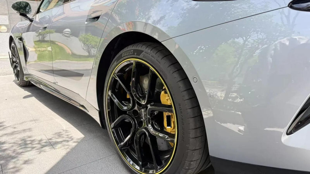 2025 Xiaomi SU7 Ultra BEV 93.7KWH 630km image 3