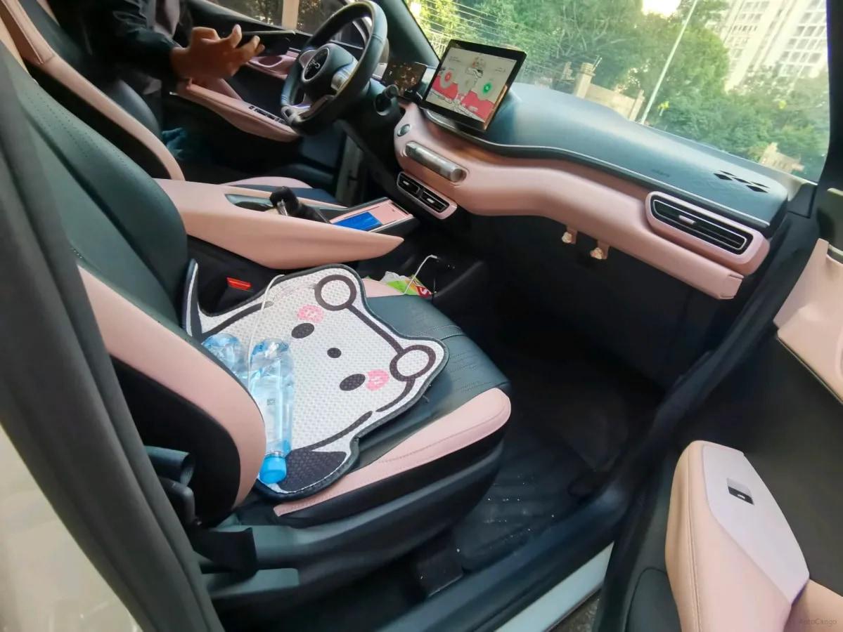 2024 BYD Seagull BEV 30.08KWH 305km image 3