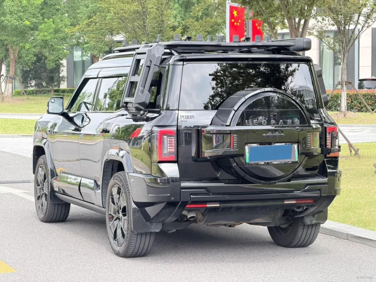 2025 Fang Cheng Bao Bao 8 2.0T 245HP L4 E-CVT PHEV 36.8KWH image 3