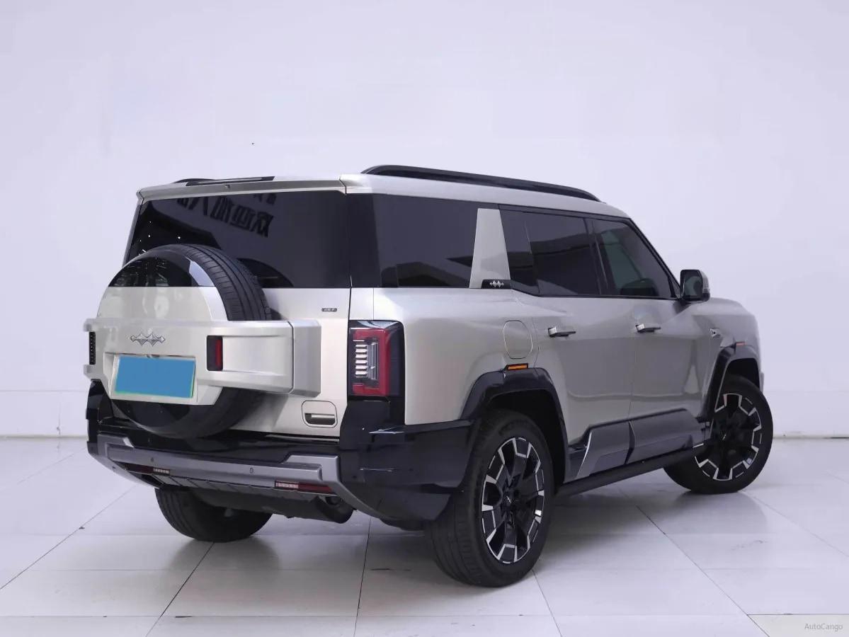 2025 Fang Cheng Bao Bao 8 2.0T 245HP L4 E-CVT PHEV 36.8KWH image 3