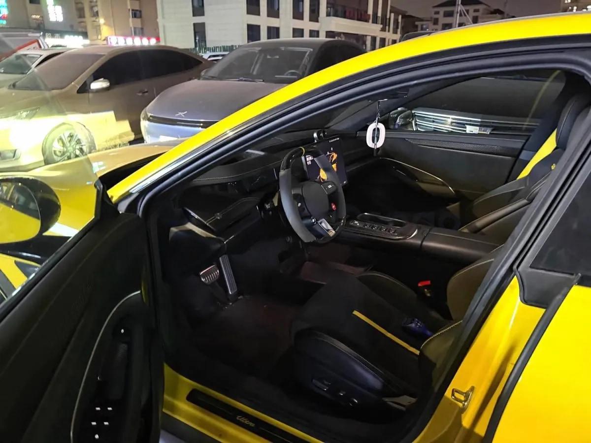 2025 Xiaomi SU7 Ultra BEV 93.7KWH 630km image 3