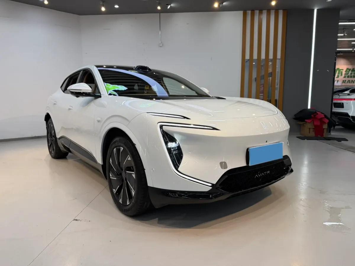 2024 Avatr 07 1.5T 156HP L4 REEV 39.05KWH 230km image 3