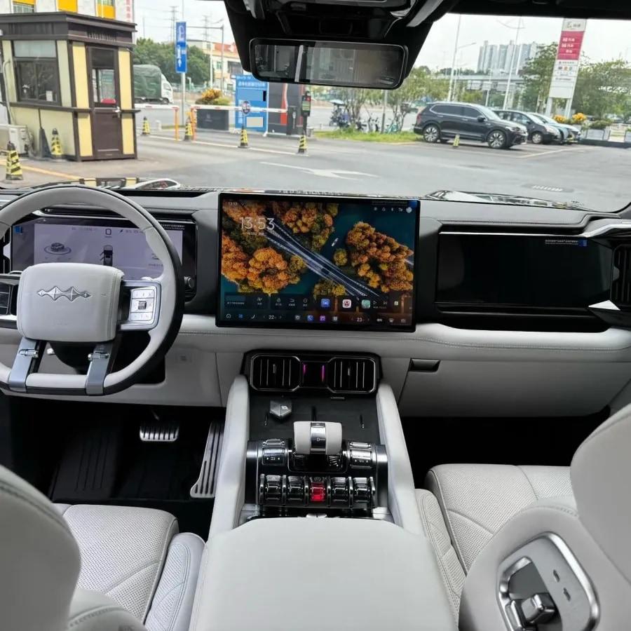 2025 Fang Cheng Bao Bao 8 2.0T 245HP L4 E-CVT PHEV 36.8KWH image 3