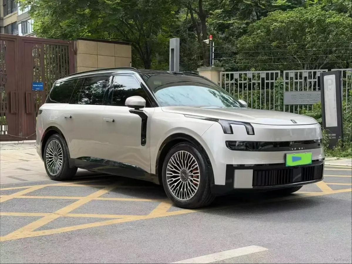 2025 LYNK&CO 900 2.0T 254HP L4 3DHT PHEV 50KWH image 3