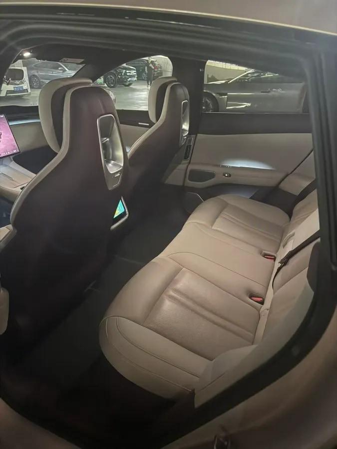 2025 Xiaomi YU7 BEV 101.7KWH image 3