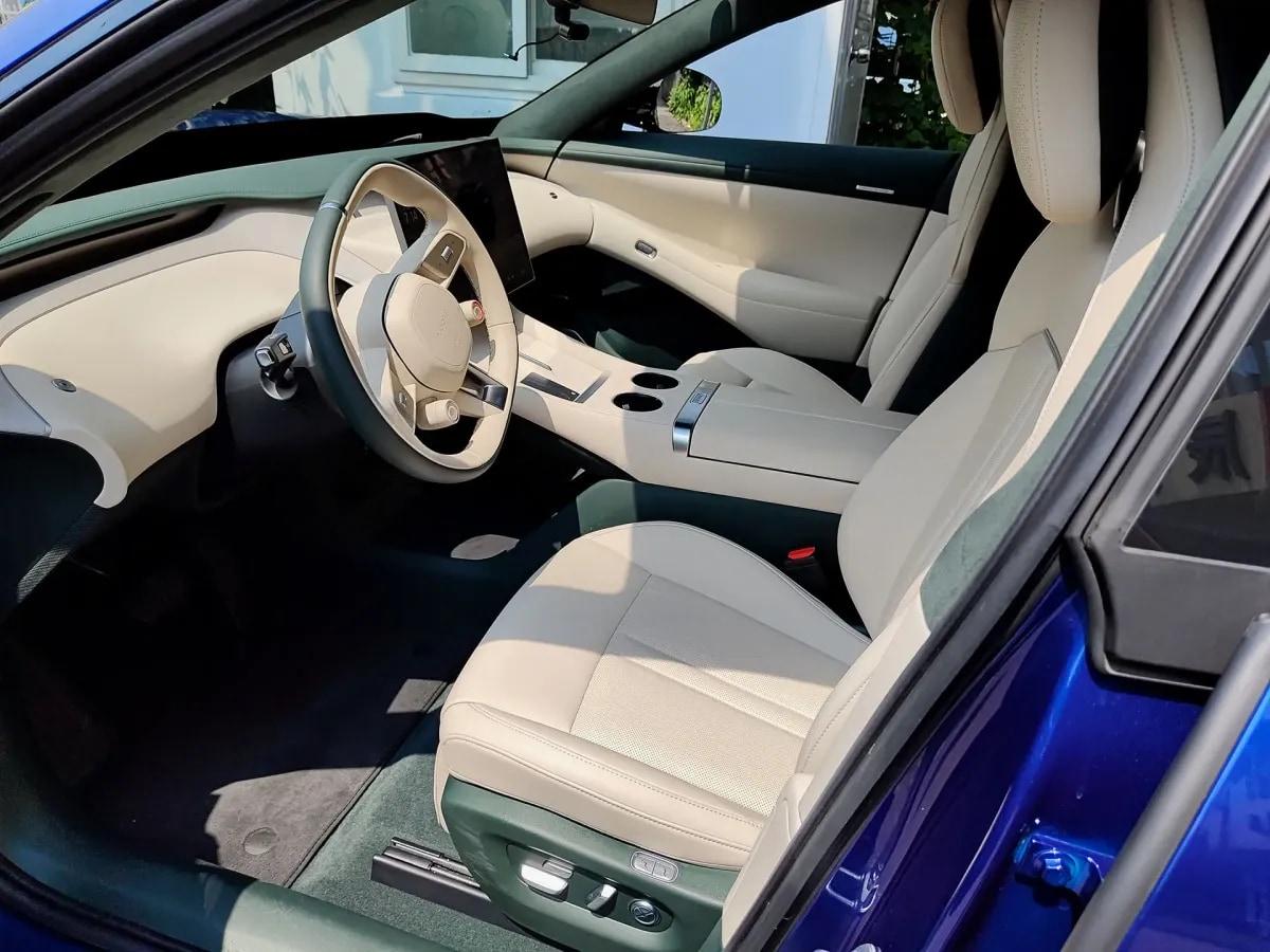 2025 Xiaomi YU7 BEV 101.7KWH image 3