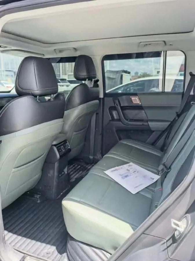 2024 iCAR iCAR 03 BEV 65.69KWH image 3