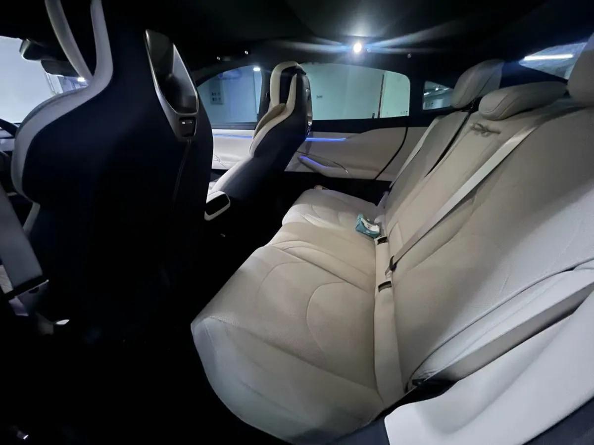 2024 Xiaomi SU7 BEV 73.6KWH 700km image 3