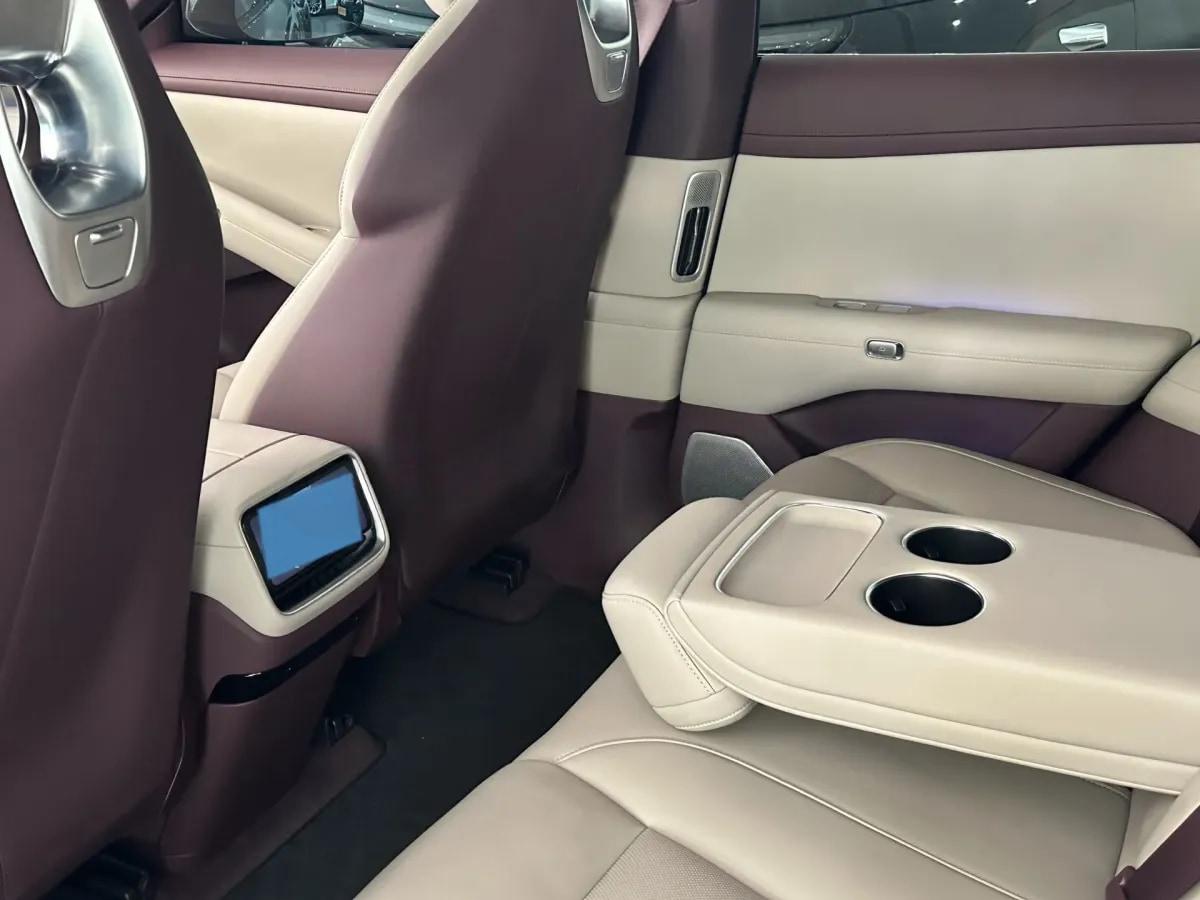 2025 Xiaomi YU7 BEV 96.3KWH 835km image 3