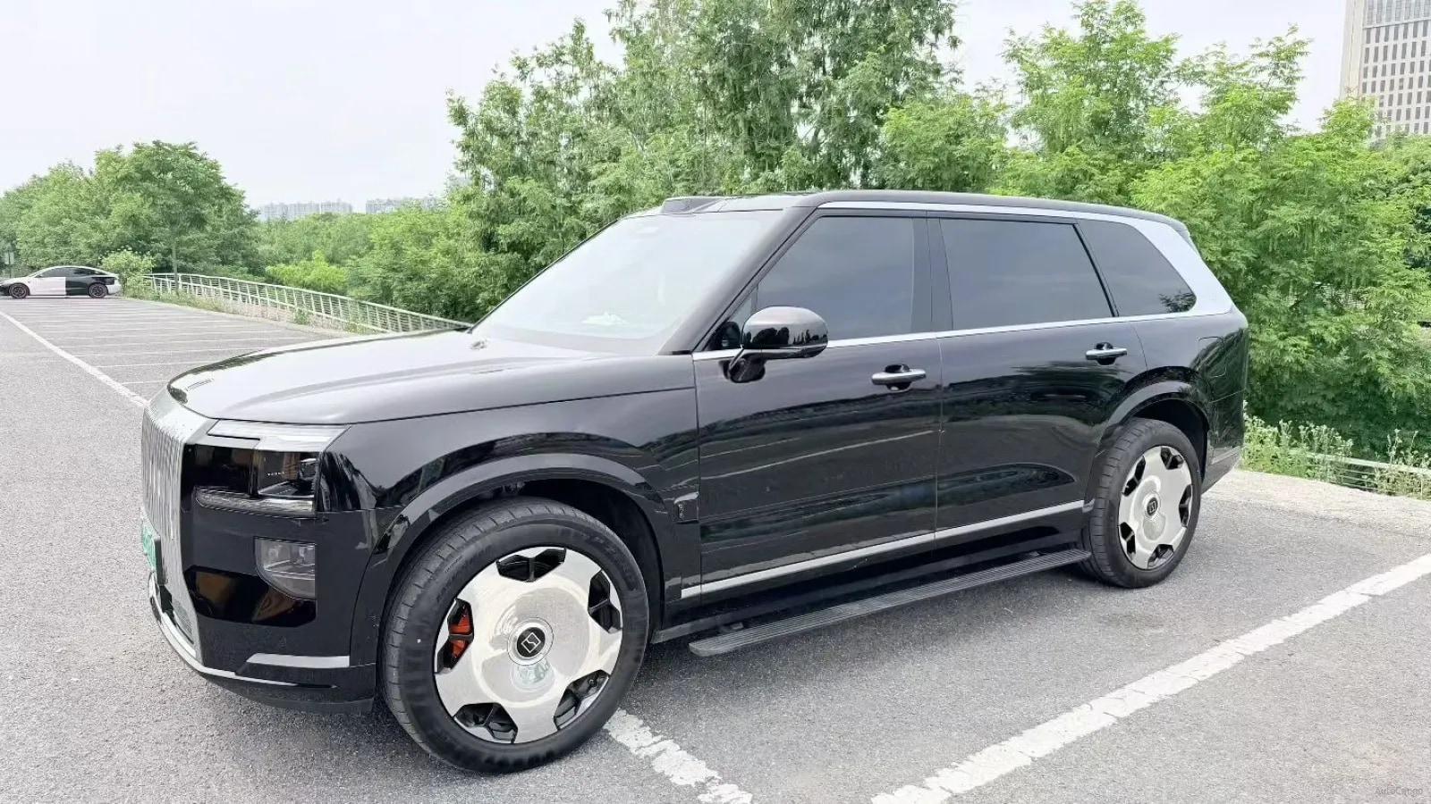 2025 Zeekr 9X 2.0T 279HP L4 1DHT PHEV image 3